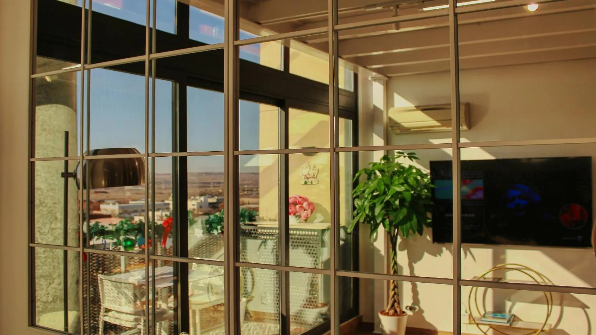 Madrid Sky Luxury Penthouse 6Pax 10 Min Airport Apartment San Sebastian de los Reyes